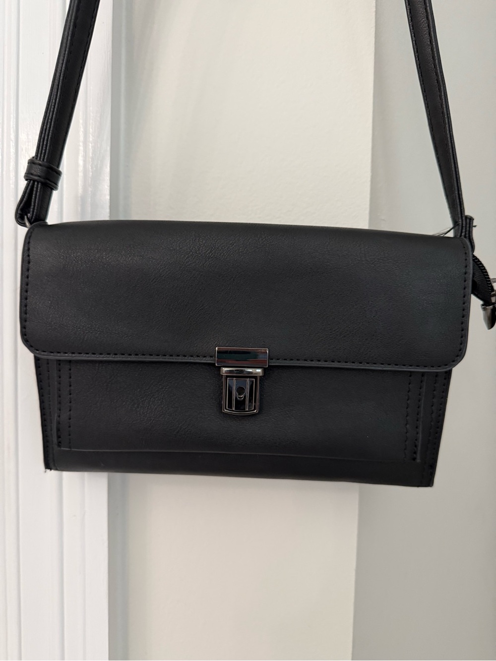 Crossbody purse